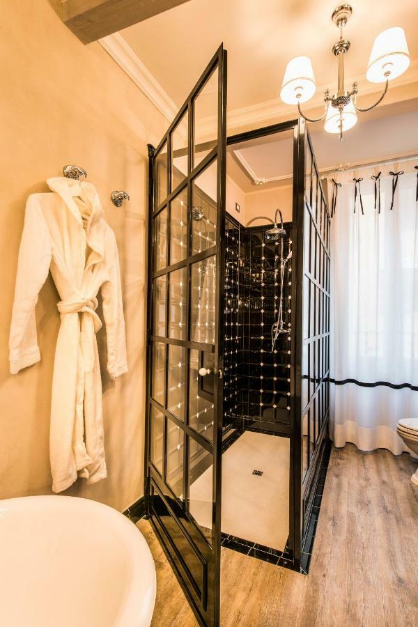 La Vite 2.0 Apartments Desenzano del Garda Bagian luar foto