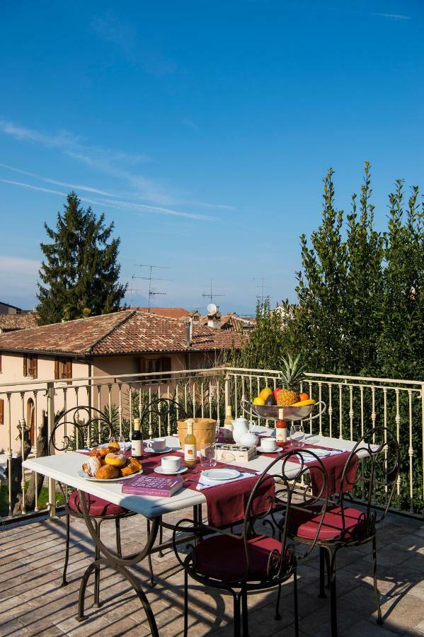 La Vite 2.0 Apartments Desenzano del Garda Bagian luar foto