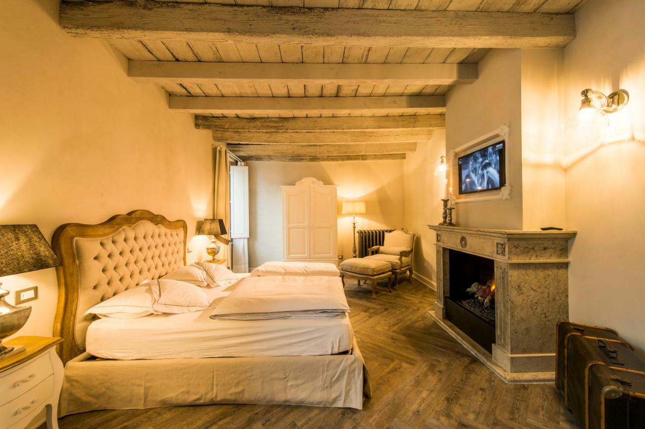 La Vite 2.0 Apartments Desenzano del Garda Bagian luar foto