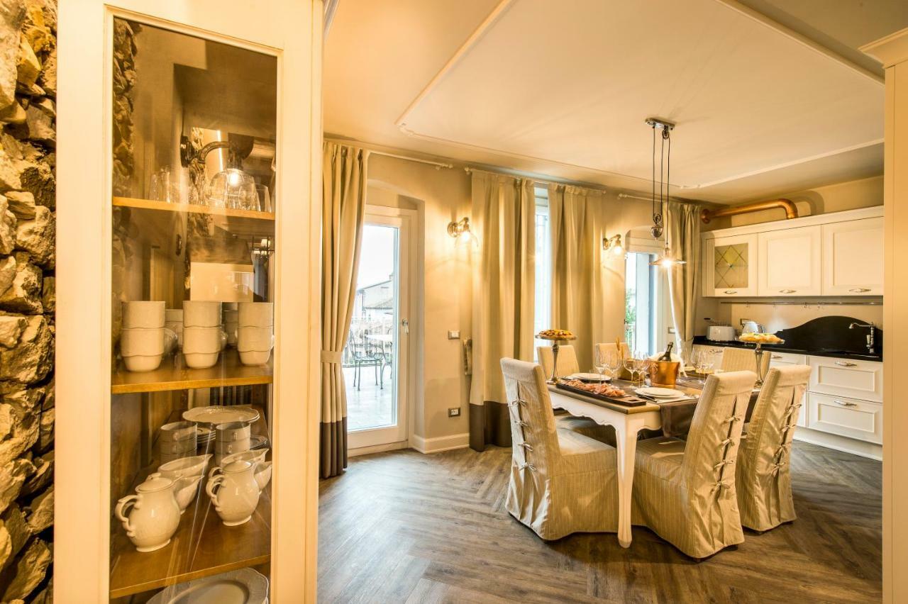 La Vite 2.0 Apartments Desenzano del Garda Bagian luar foto