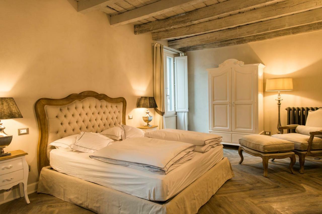 La Vite 2.0 Apartments Desenzano del Garda Bagian luar foto